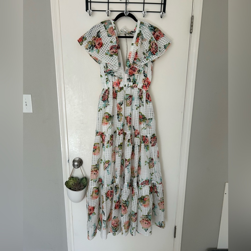 Floral Maxi Dress with Ruffle Sleeves